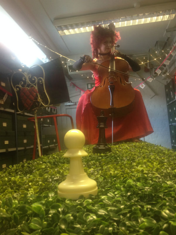The Queen of Hearts A high Tea in Wonderland MIF